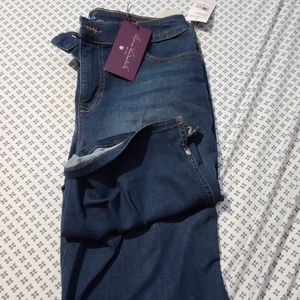 Bermuda jean shorts